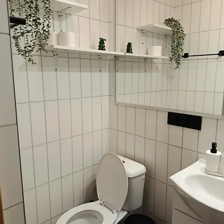 Апартаменти Dwupokojowe Mieszkanie W Lomiankach